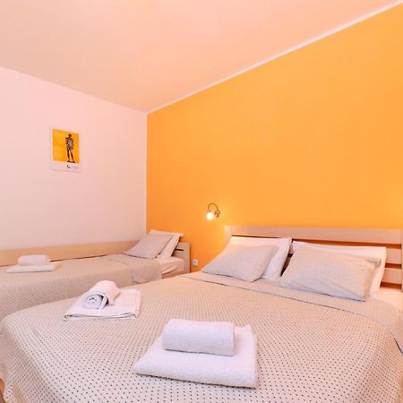 Argo Apartmani Mali Lošinj Zewnętrze zdjęcie